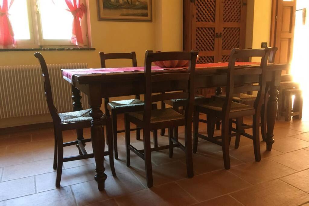 Casa A Schiera Fronte Lago Con Giardino Barcis Exteriér fotografie